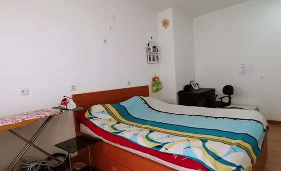 იყიდება 3 ოთახიანი ბინას 72მ² 8/23 სართ თბილისი