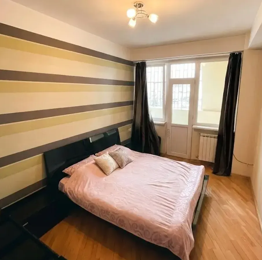 Apartments For Sale three-room 78м² 6/7 floor Tbilisi - photo 2