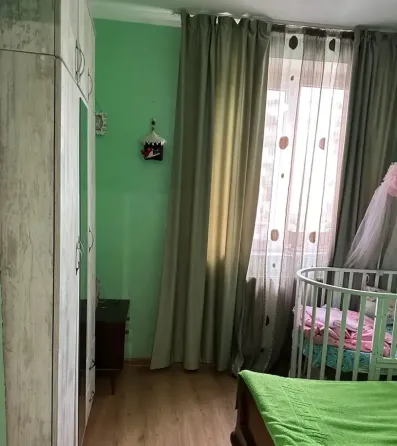 Продам 3-комн. квартиру 88м² 3/3 эт. Тбилиси