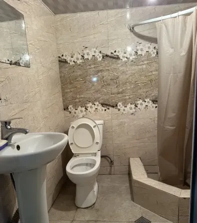 Сдам 2-комн. квартиру 34м² 1/3 эт. Тбилиси