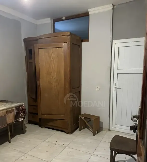 Apartments For Rent two-room 34м² 1/3 floor Tbilisi - photo 2