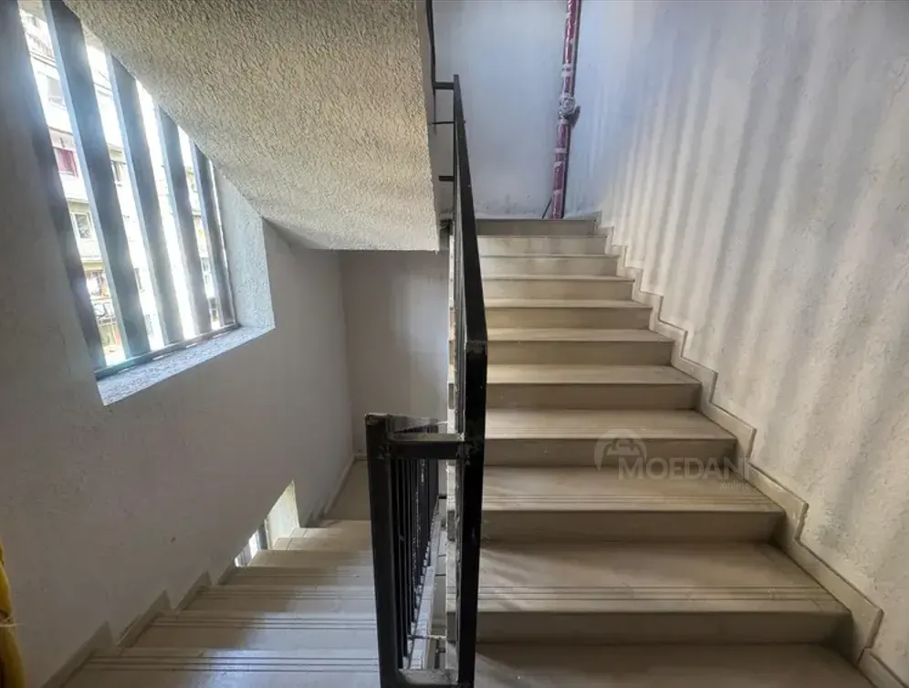 Apartments For Sale three-room 67.6м² 8/8 floor Tbilisi - photo 4