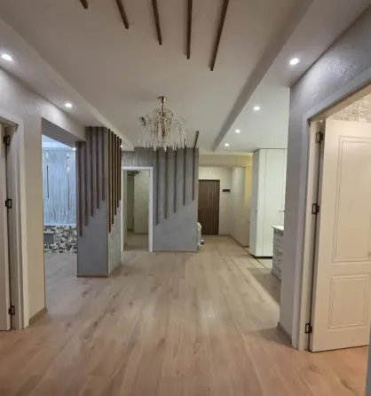 Apartments For Sale four-room 98.5м² 6/9 floor Tbilisi