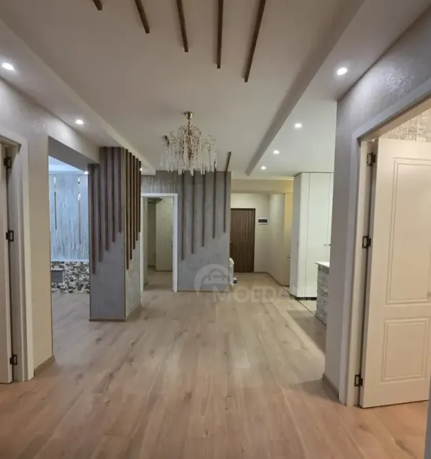 Apartments For Sale four-room 98.5м² 6/9 floor Tbilisi - photo 3