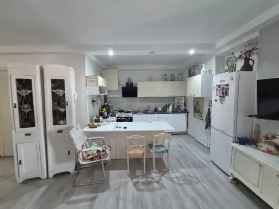 Apartments For Sale three-room 90м² 5/7 floor Tbilisi