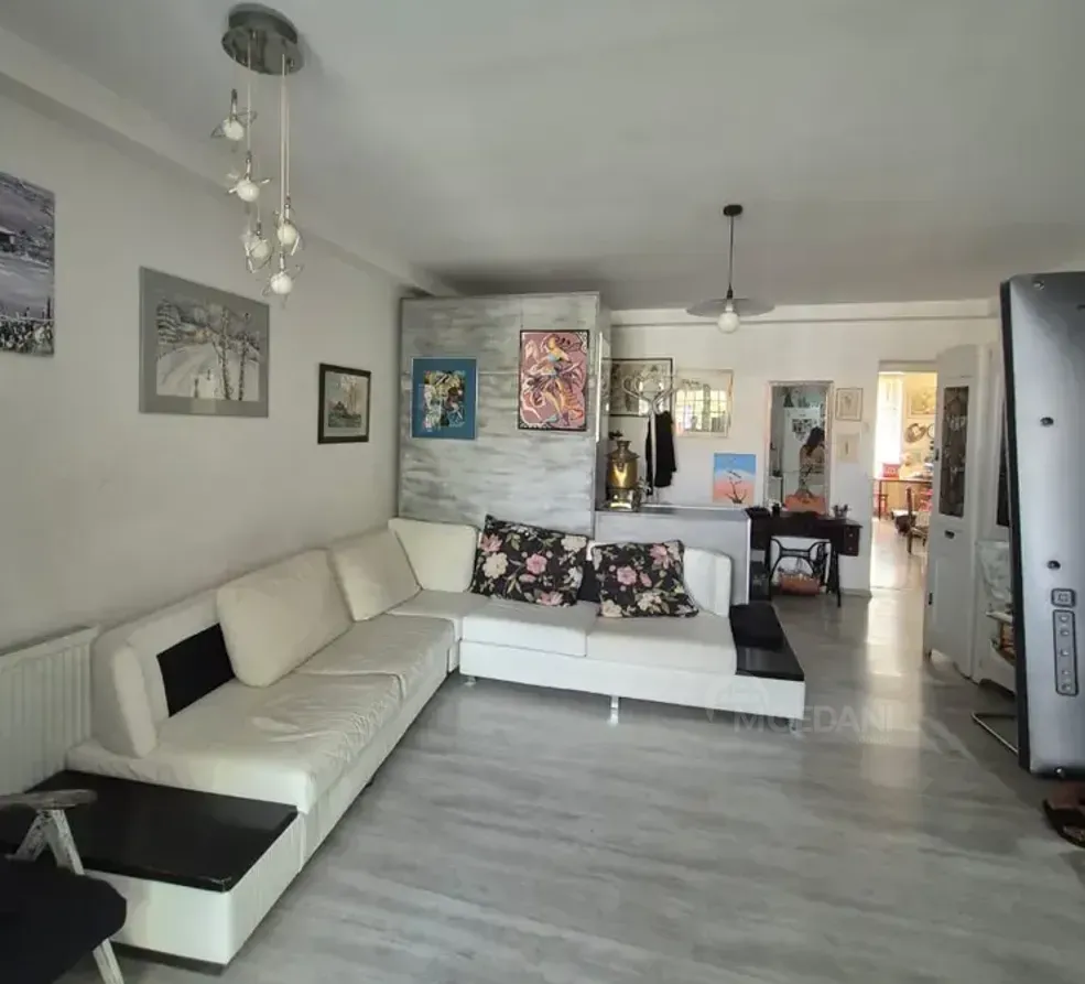 Apartments For Sale three-room 90м² 5/7 floor Tbilisi - photo 1