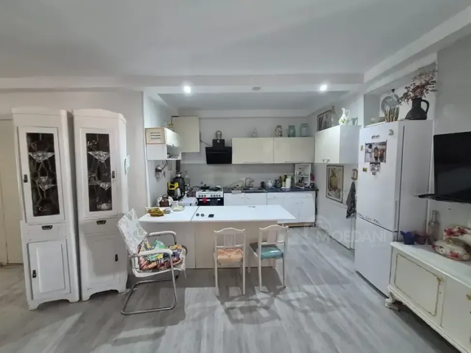 Apartments For Sale three-room 90м² 5/7 floor Tbilisi - photo 4