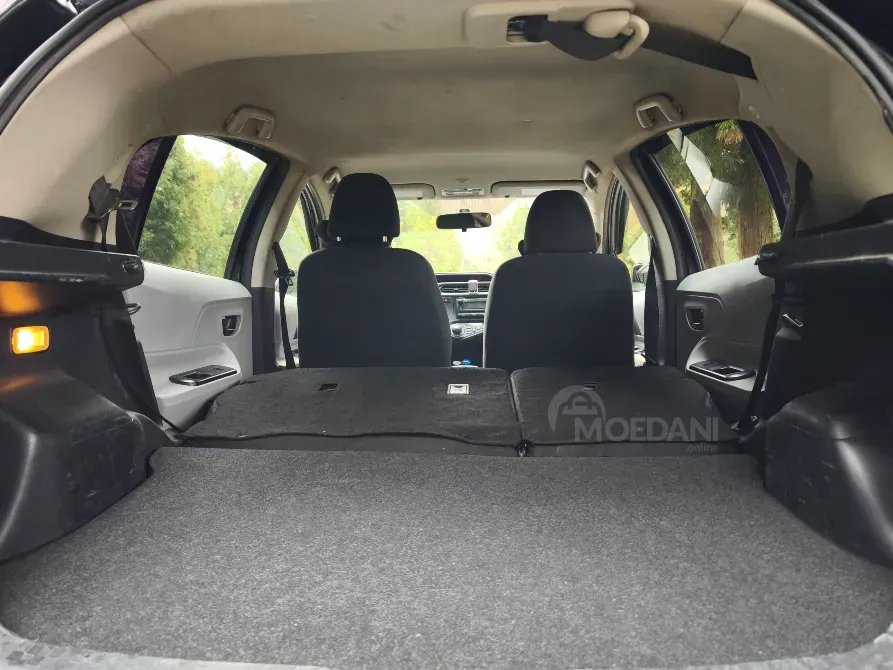 Toyota Prius C 1.5L 2014 Batumi - photo 4