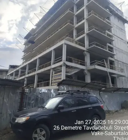 იყიდება 3 ოთახიანი ბინას 78.5მ² 6/11 სართ თბილისი