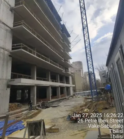 იყიდება 3 ოთახიანი ბინას 78.5მ² 6/11 სართ თბილისი