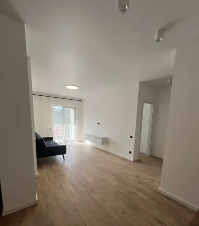 იყიდება 2 ოთახიანი ბინას 46მ² 2/9 სართ თბილისი