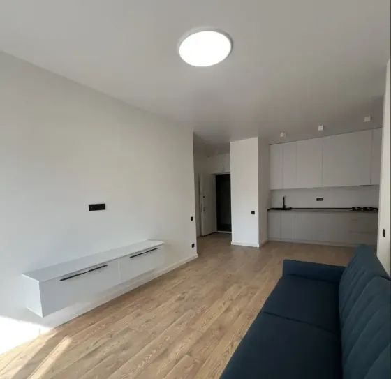 იყიდება 2 ოთახიანი ბინას 46მ² 2/9 სართ თბილისი