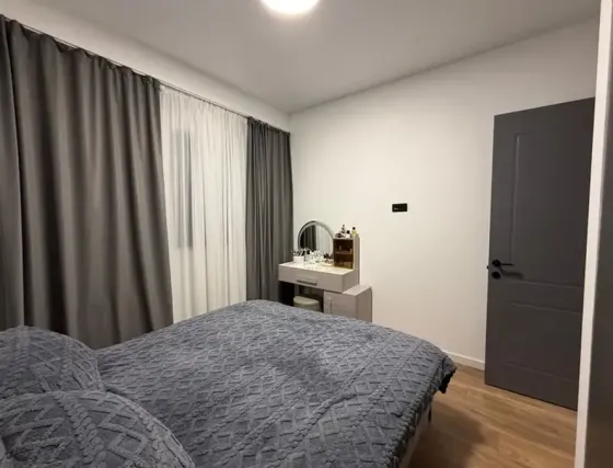 იყიდება 2 ოთახიანი ბინას 46მ² 4/9 სართ თბილისი