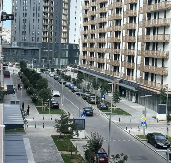 იყიდება 4 ოთახიანი ბინას 90მ² 4/9 სართ თბილისი