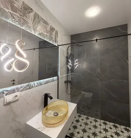 იყიდება 2 ოთახიანი ბინას 56მ² 13/14 სართ თბილისი