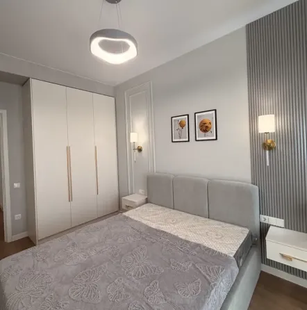 იყიდება 2 ოთახიანი ბინას 56მ² 13/14 სართ თბილისი