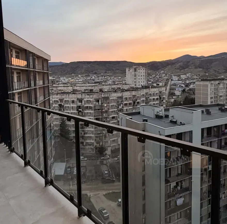 იყიდება 2 ოთახიანი ბინას 56მ² 13/14 სართ თბილისი - photo 11