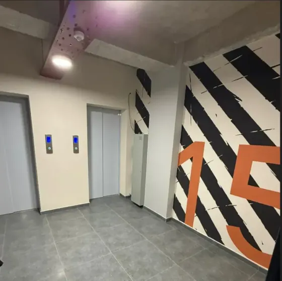 იყიდება 3 ოთახიანი ბინას 98.7მ² 7/19 სართ თბილისი