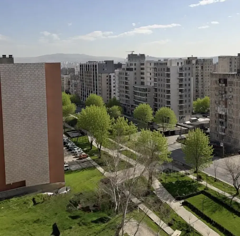 იყიდება 2 ოთახიანი ბინას 57მ² 9/11 სართ თბილისი - photo 2