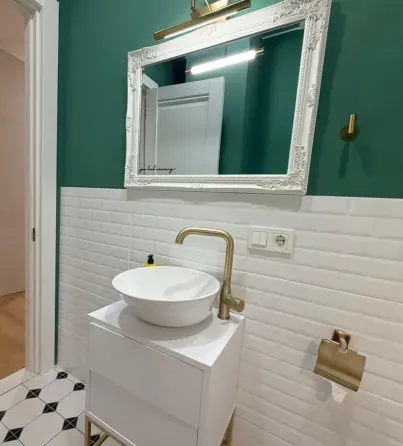 იყიდება 3 ოთახიანი ბინას 113მ² 5/9 სართ თბილისი