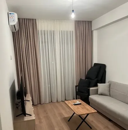 ქირავდება 2 ოთახიანი ბინა 60მ² 16/24 სართ თბილისი