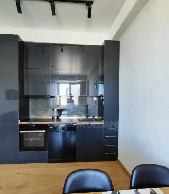 ქირავდება 2 ოთახიანი ბინა 60მ² 10/14 სართ თბილისი - photo 8