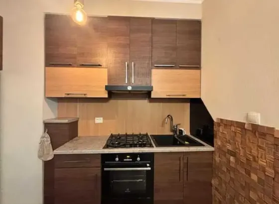 ქირავდება 2 ოთახიანი ბინა 55მ² 7/12 სართ თბილისი