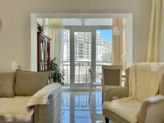 ქირავდება 2 ოთახიანი ბინა 60მ² 7/16 სართ თბილისი