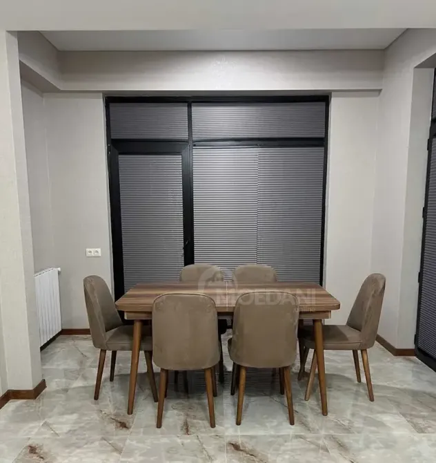 ქირავდება 2 ოთახიანი ბინა 65მ² 10/17 სართ თბილისი - photo 9