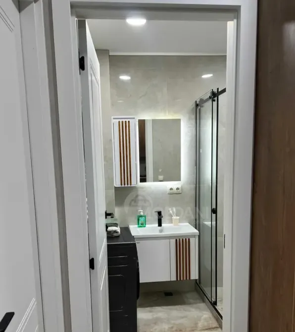 ქირავდება 2 ოთახიანი ბინა 65მ² 10/17 სართ თბილისი - photo 5