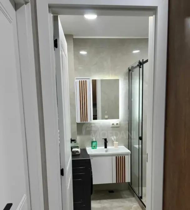 ქირავდება 2 ოთახიანი ბინა 65მ² 10/17 სართ თბილისი - photo 5