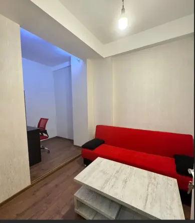 ქირავდება 3 ოთახიანი ბინა 65მ² 6/12 სართ თბილისი