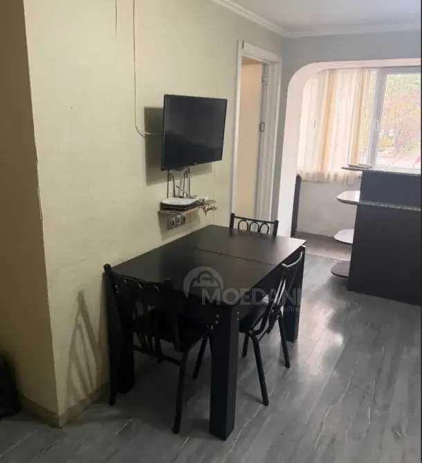 ქირავდება 2 ოთახიანი ბინა 45მ² 3/8 სართ თბილისი - photo 1