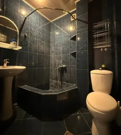 ქირავდება 1 ოთახიანი ბინა 40მ² 2/6 სართ თბილისი