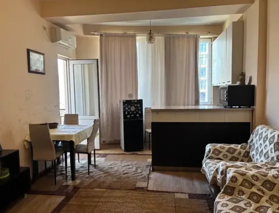 ქირავდება 3 ოთახიანი ბინა 68მ² 13/15 სართ თბილისი