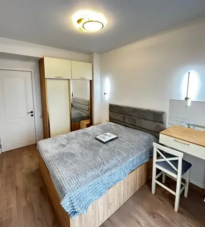 ქირავდება 2 ოთახიანი ბინა 60მ² 17/20 სართ თბილისი