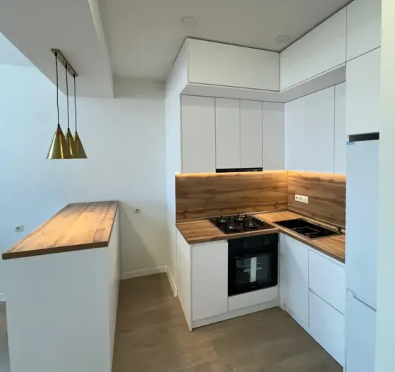 ქირავდება 2 ოთახიანი ბინა 60მ² 17/20 სართ თბილისი