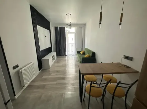 ქირავდება 2 ოთახიანი ბინა 52მ² 11/11 სართ თბილისი