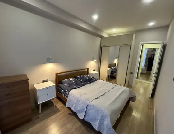 ქირავდება 2 ოთახიანი ბინა 57მ² 8/9 სართ თბილისი