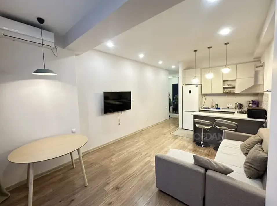 ქირავდება 2 ოთახიანი ბინა 57მ² 8/9 სართ თბილისი - photo 16