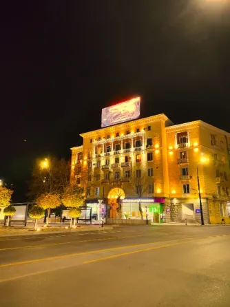 იყიდება ოფისი / საცალო ვაჭრობა – ვაკე, ჭავჭავაძის გამზ თბილისი