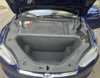 Tesla Model S 2016 Тбилиси
