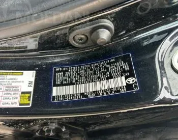 Toyota Corolla 1.8L 2020 Тбилиси - изображение 12