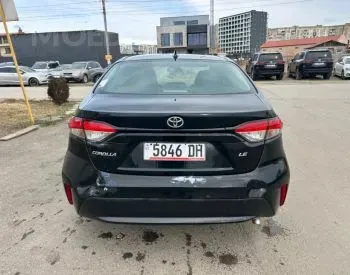 Toyota Corolla 1.8L 2020 Тбилиси - изображение 8