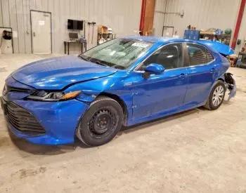 Toyota Camry 2.5L 2020 Тбилиси - изображение 6