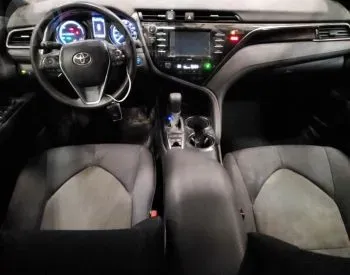 Toyota Camry 2.5L 2020 Тбилиси - изображение 9