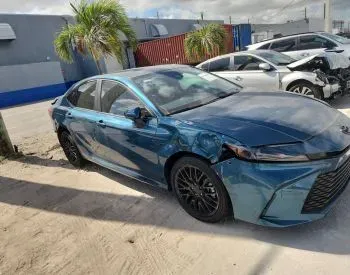 Toyota Camry 2.5L 2025 Тбилиси