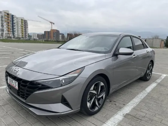 Hyundai Elantra 2023 თბილისი