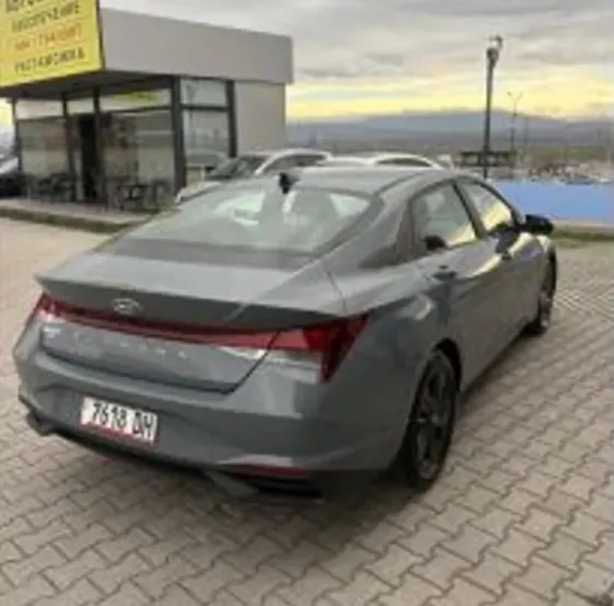 Hyundai Elantra 2022 თბილისი