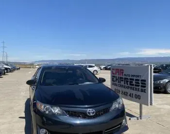 Toyota Camry 2.5L 2015 თბილისი